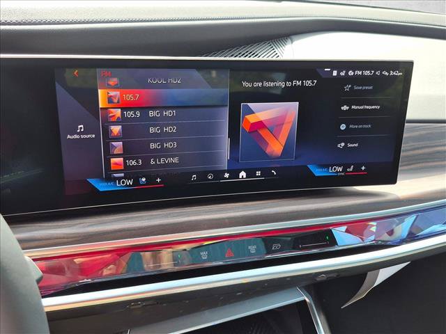 New 2026 BMW 740i w/ Premium Package RWD image 13