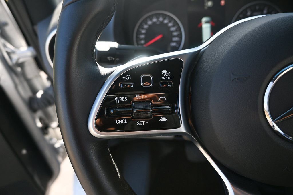 Used 2021 Mercedes-Benz Sprinter 2500 image 10