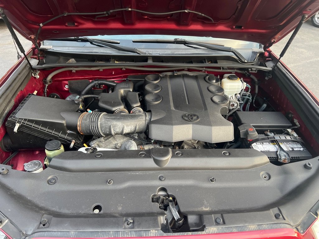 Used 2011 Toyota 4Runner SR5 image 39