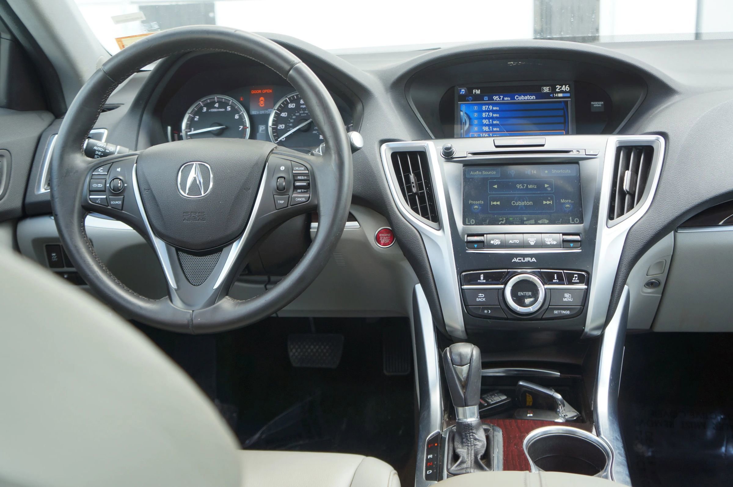 Used 2016 Acura TLX image 34