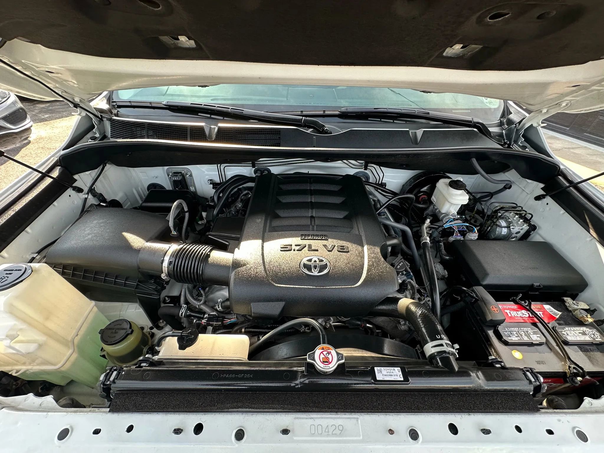 Used 2020 Toyota Tundra SR5 w/ SR5 Upgrade Package image 46