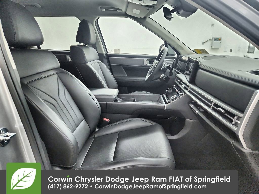 Used 2026 Hyundai Santa Fe SEL AWD/4WD image 33