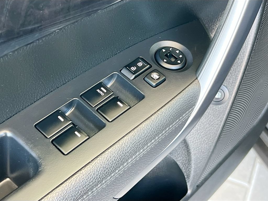 Used 2014 Kia Sorento LX FWD image 16