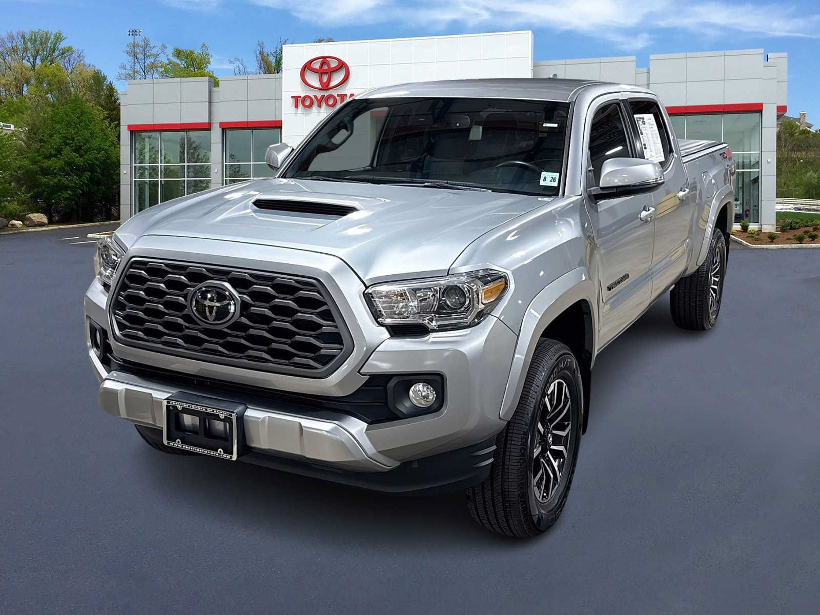 Used 2021 Toyota Tacoma TRD Sport AWD/4WD image 1
