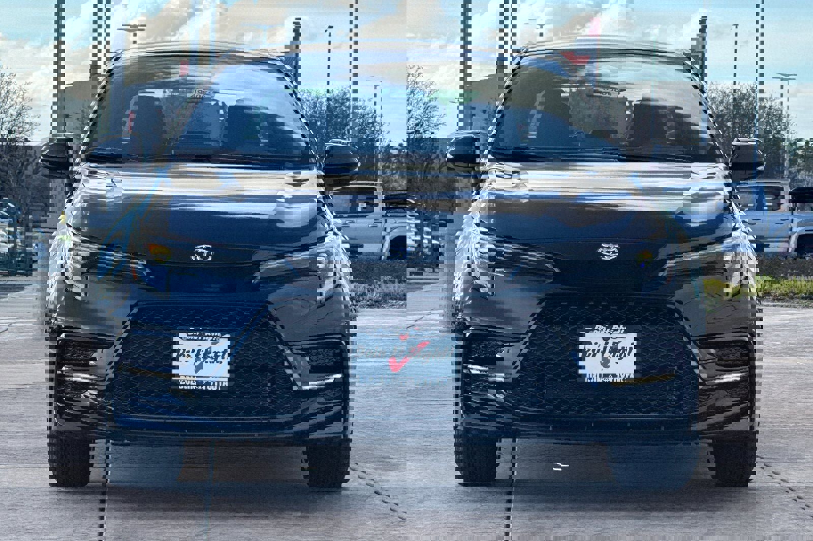 New 2026 Toyota Corolla SE image 10