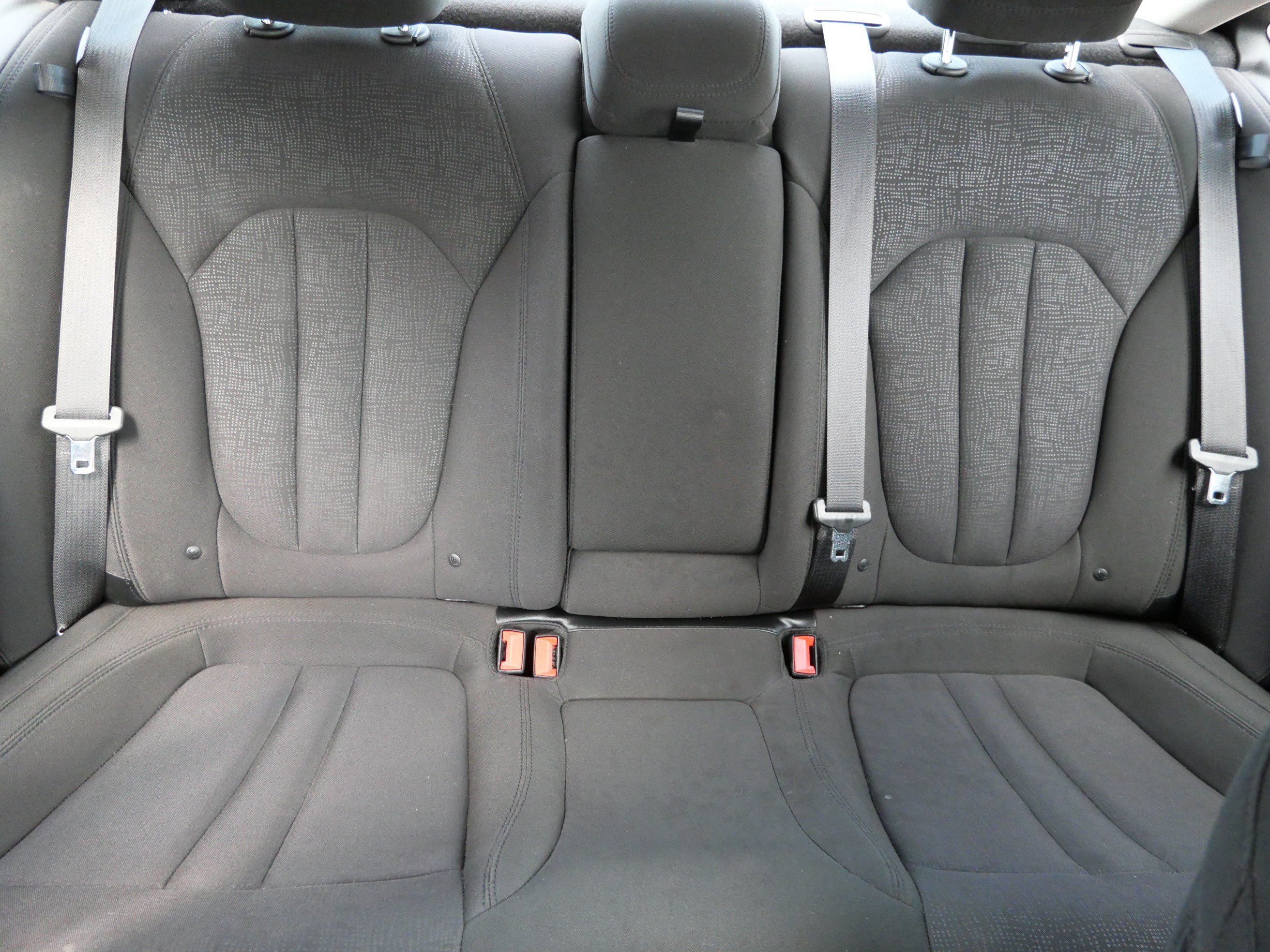 Used 2015 Chrysler 200 Limited w/ Convenience Group FWD image 13