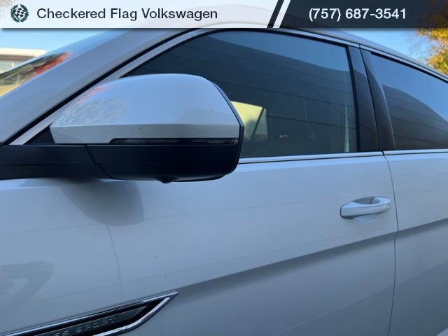 New 2026 Volkswagen Atlas Cross Sport SEL Premium R-Line image 12