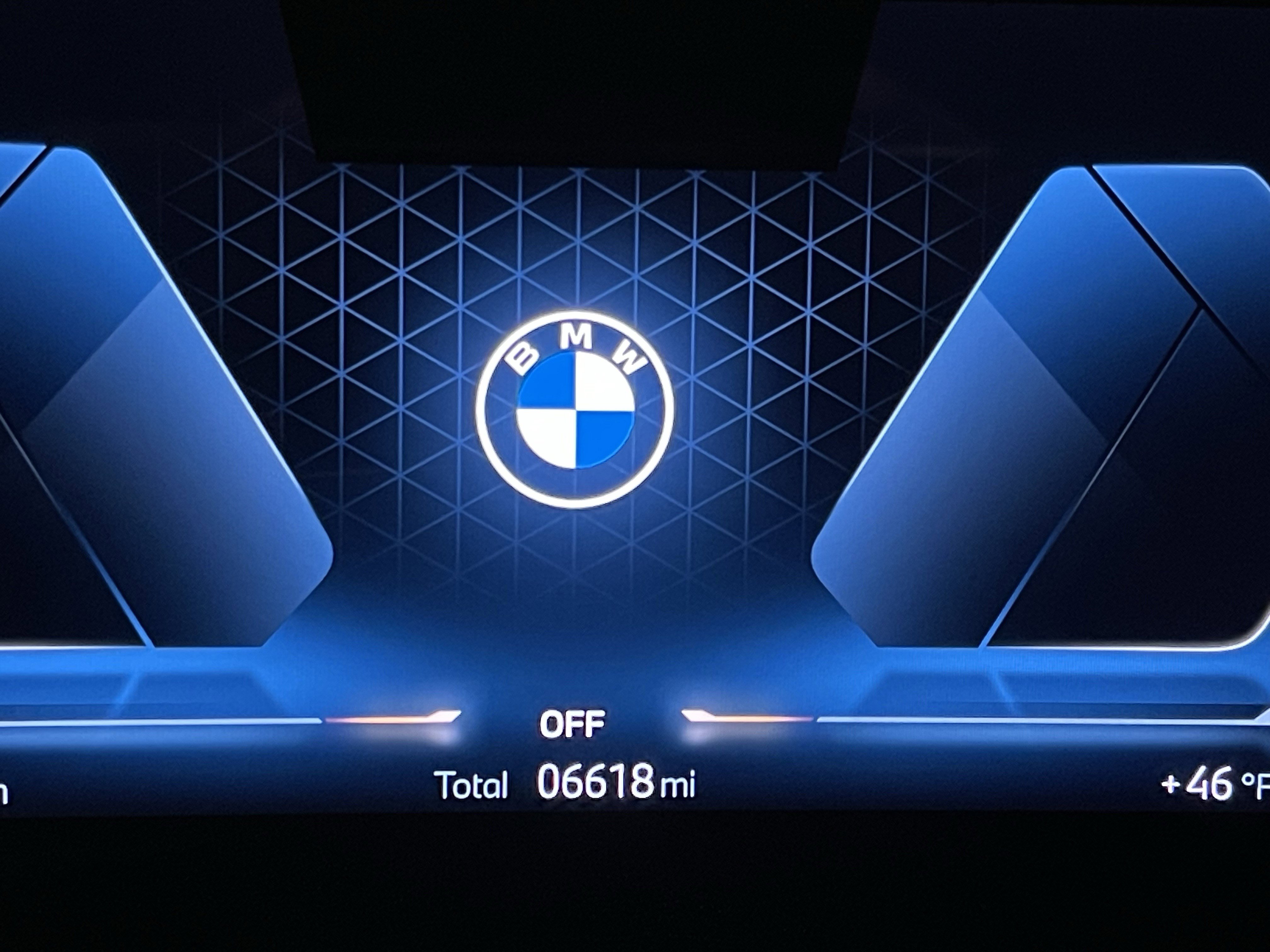 Used 2025 BMW X1 xDrive28i w/ Premium Package image 21