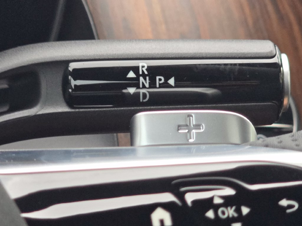 New 2027 Mercedes-Benz GLC 300 4MATIC image 36