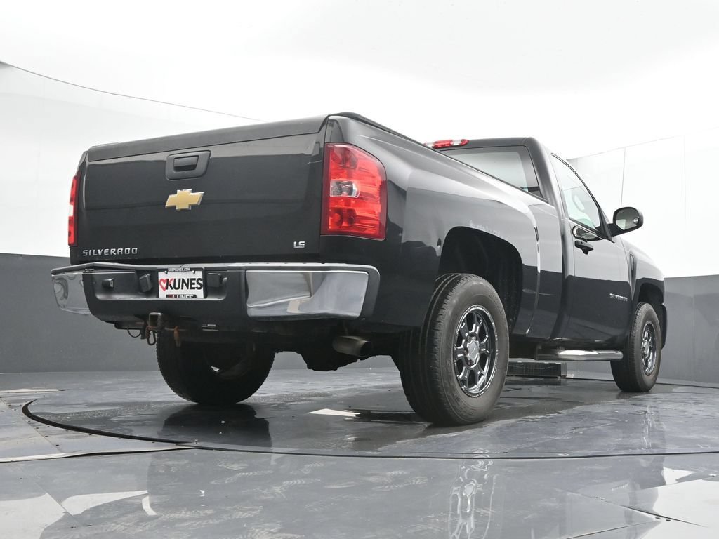 Used 2011 Chevrolet Silverado 1500 W/T w/ LS Package RWD image 37