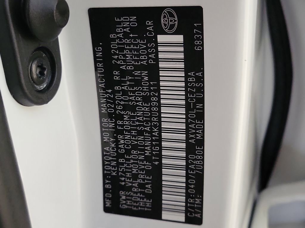 Certified 2024 Toyota Camry SE FWD image 30