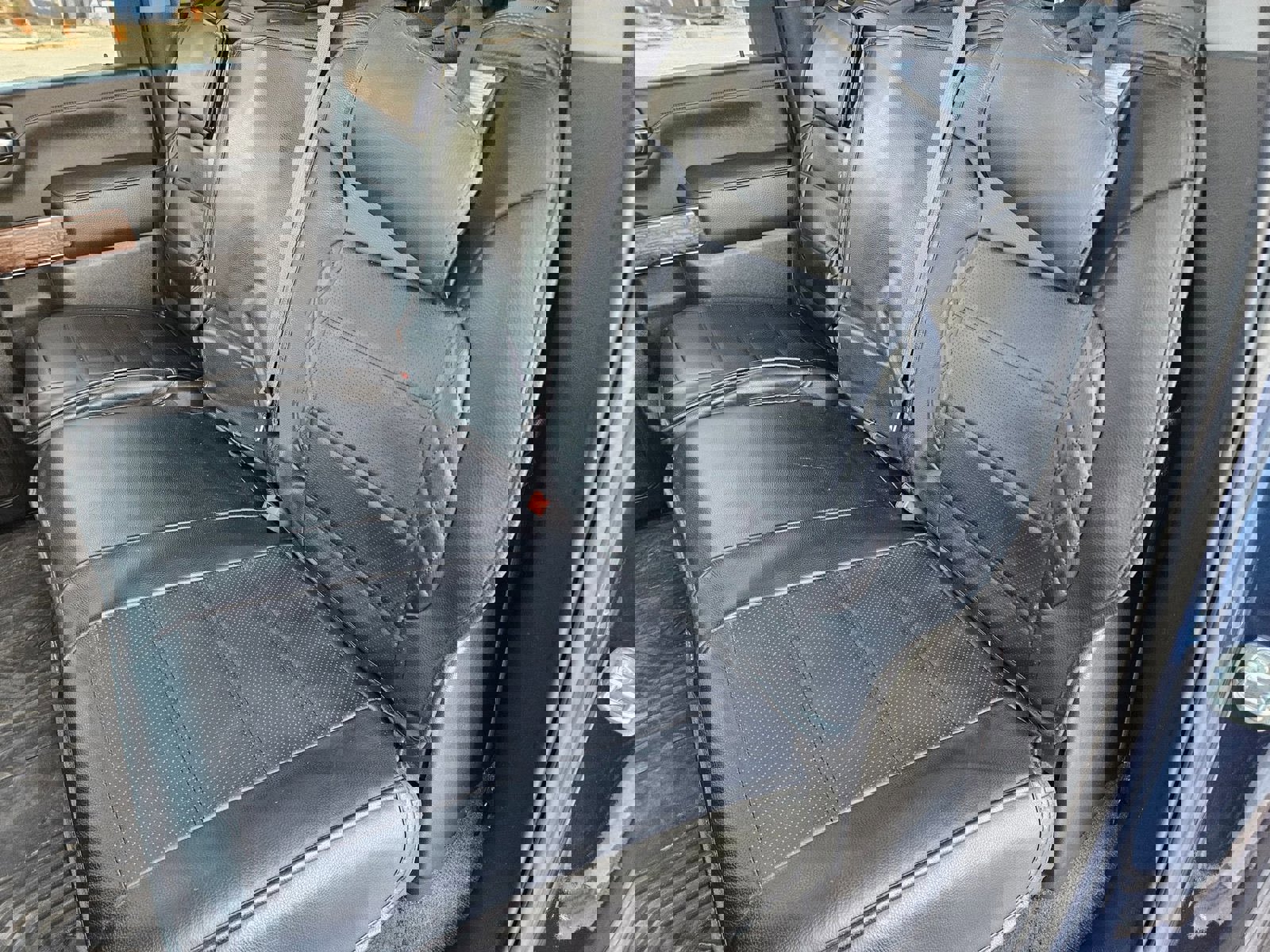 Used 2020 GMC Sierra 2500 Denali w/ Denali Ultimate Package image 28