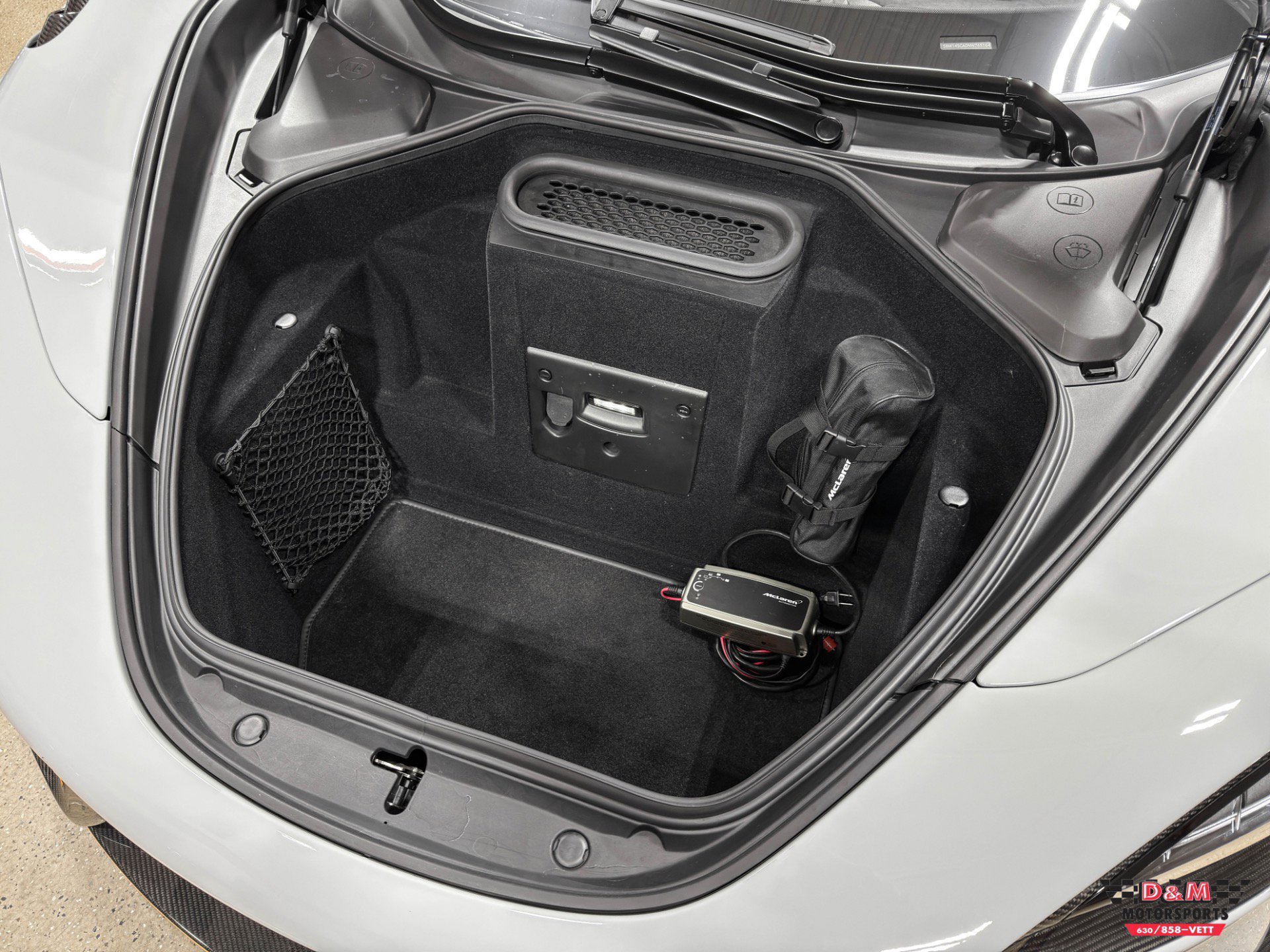 Used 2022 McLaren 765LT image 36