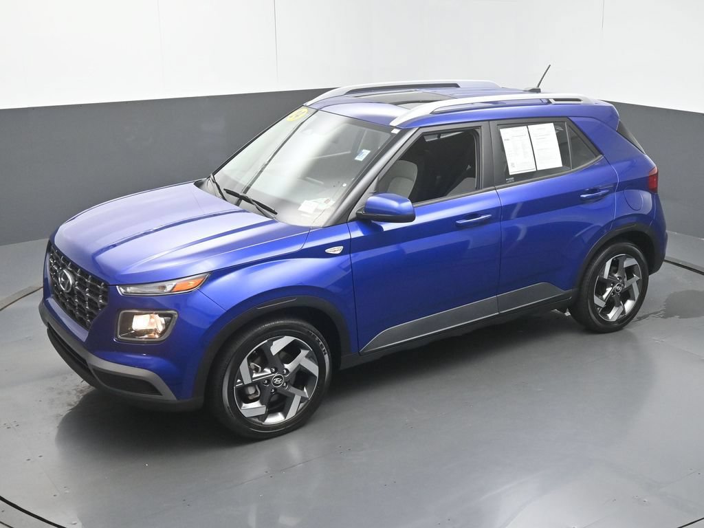 Used 2024 Hyundai Venue SEL FWD image 44