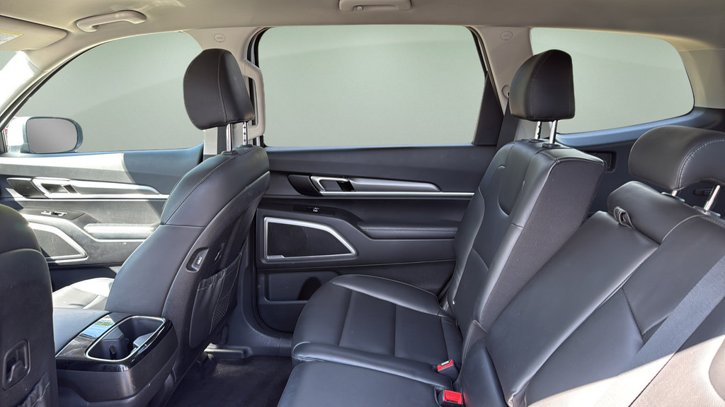 Used 2021 Kia Telluride LX AWD/4WD image 16