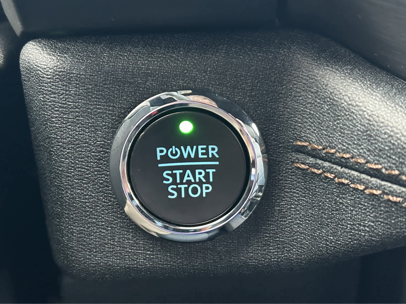 New 2023 Ford F150 Lightning Lariat image 36