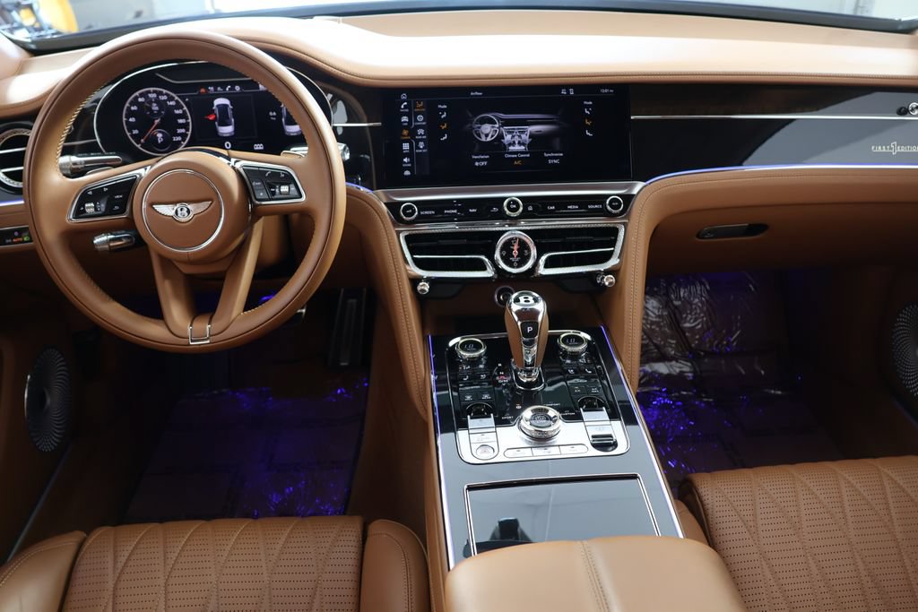 Used 2021 Bentley Flying Spur W12 w/ First Edition Specification AWD/4WD image 2