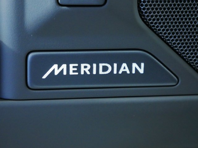 Used 2026 Land Rover Defender 110 S AWD/4WD image 24
