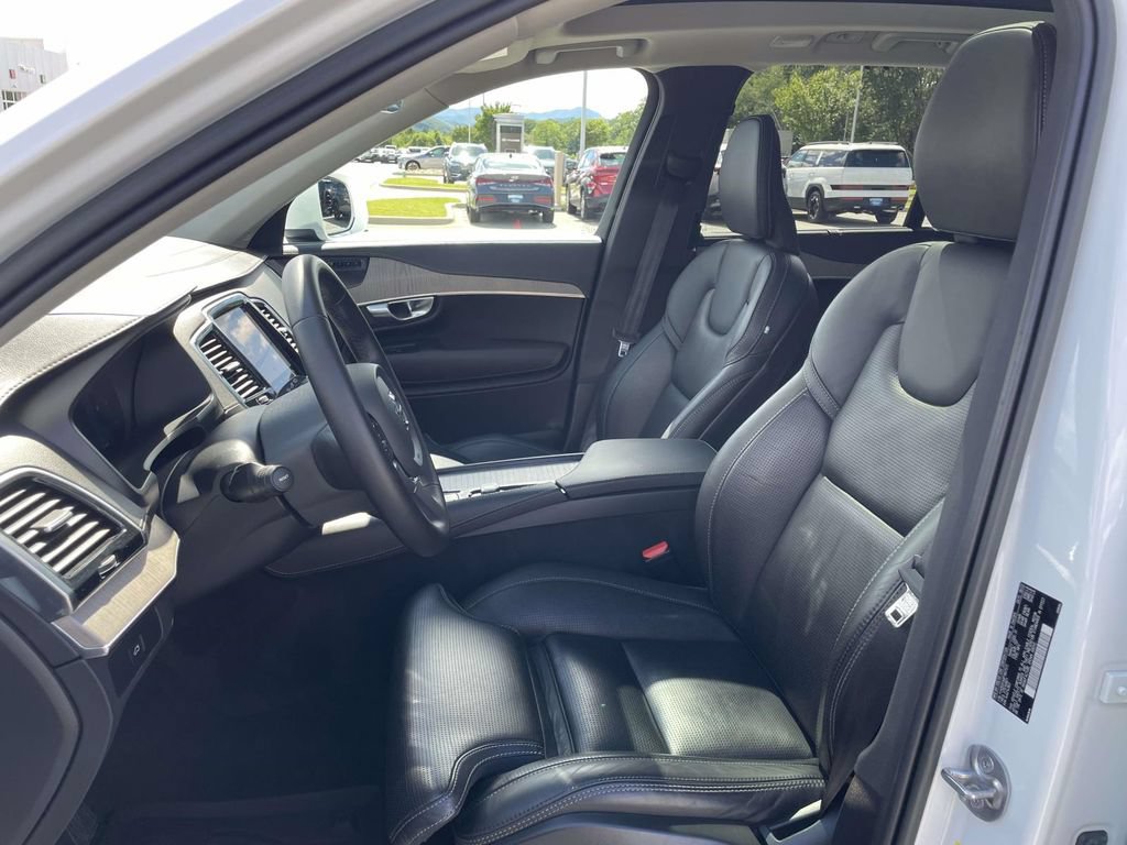 Used 2023 Volvo XC90 B6 Ultimate w/ Protection Package Premier AWD/4WD image 8