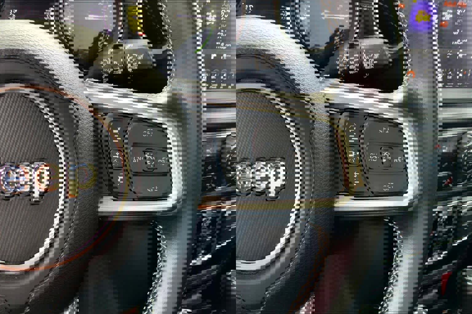 Used 2021 Jeep Wrangler Unlimited Sahara w/ Cold Weather Group image 24