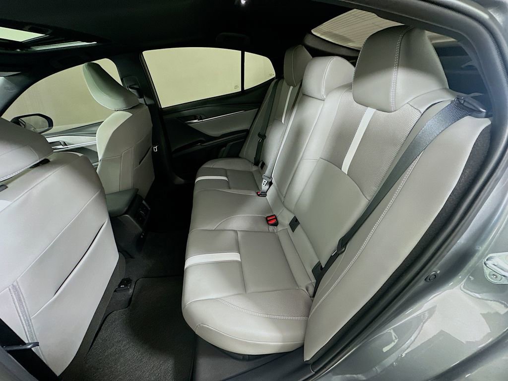 Certified 2025 Toyota Camry SE image 25