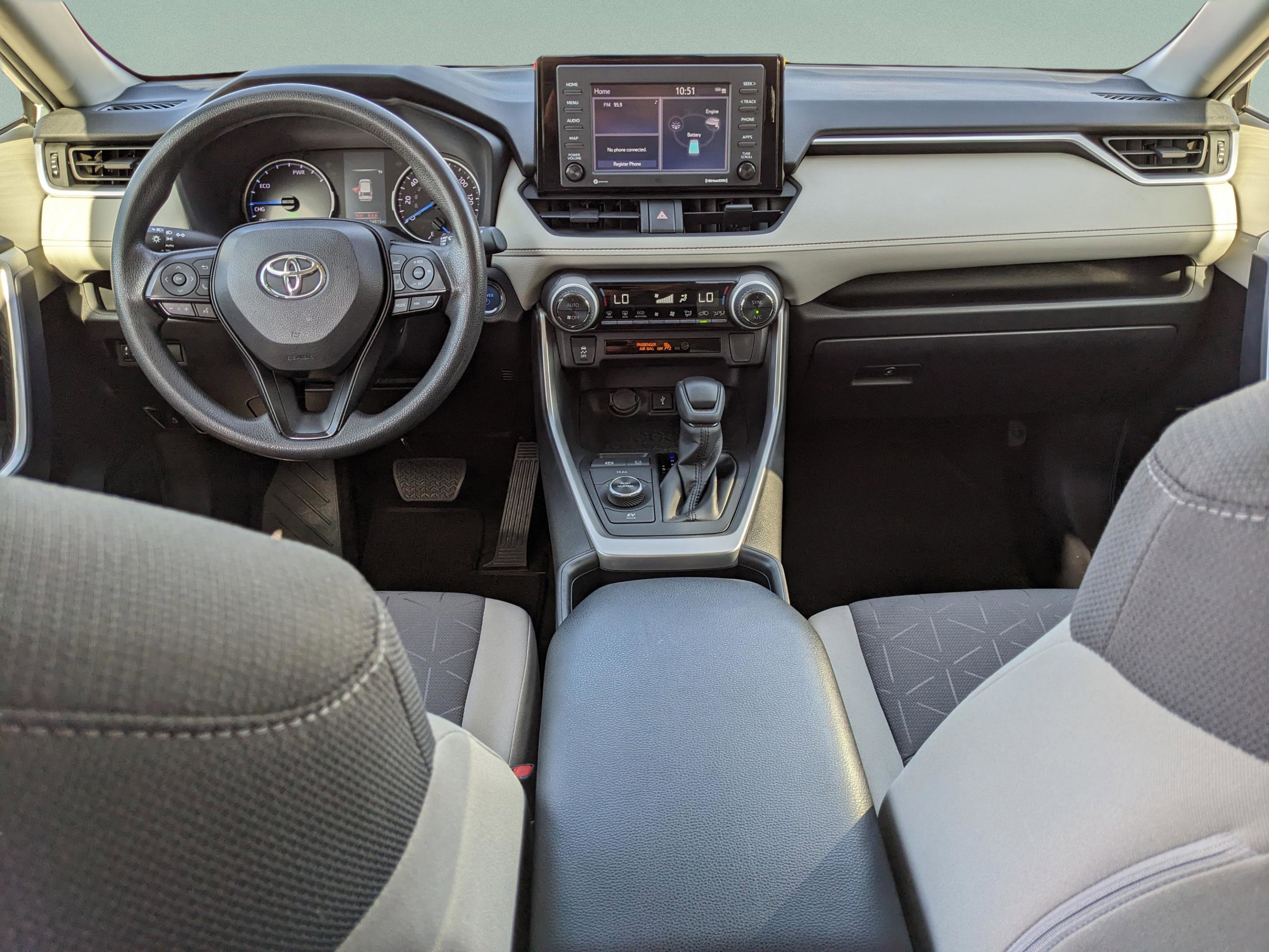 Used 2022 Toyota RAV4 XLE image 11