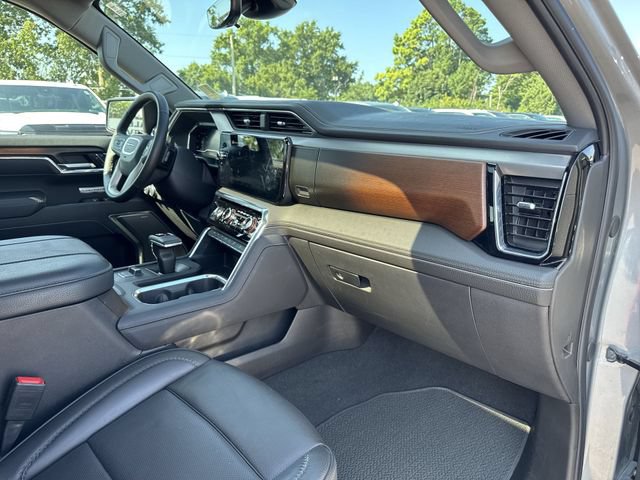 Used 2025 GMC Sierra 1500 Denali w/ Technology Package AWD/4WD image 30
