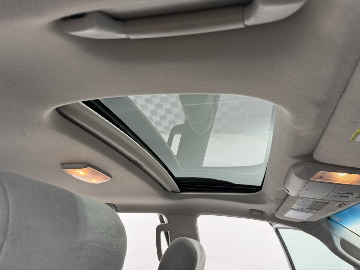 Used 2017 Toyota Sequoia SR5 image 23