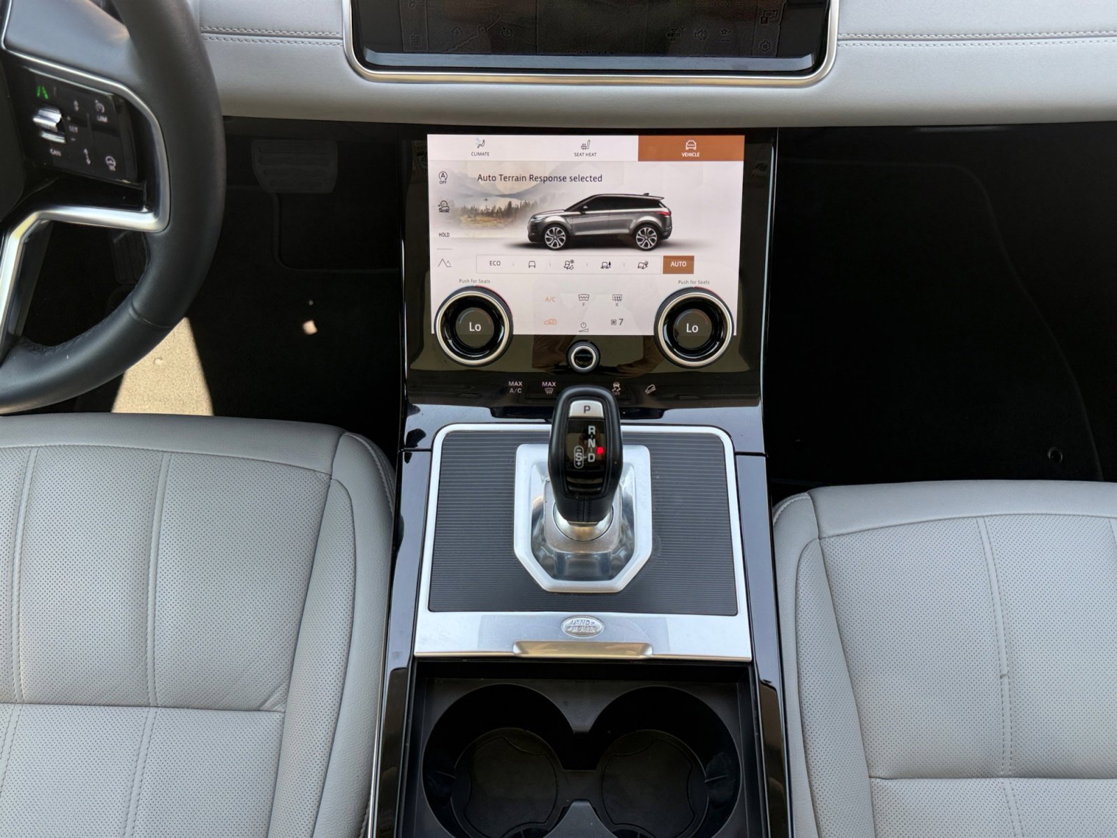 Used 2023 Land Rover Range Rover Evoque SE AWD/4WD image 15