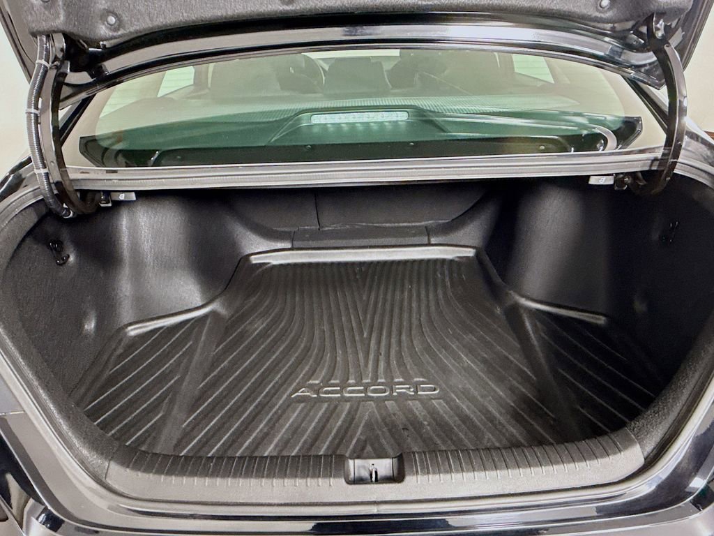 Certified 2023 Honda Accord EX image 38