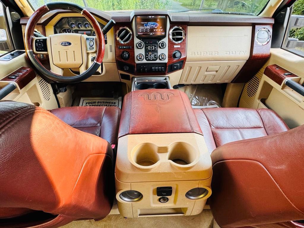 Used 2014 Ford F250 King Ranch image 6