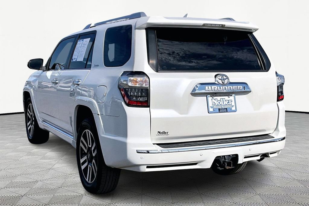 Used 2014 Toyota 4Runner Limited image 13