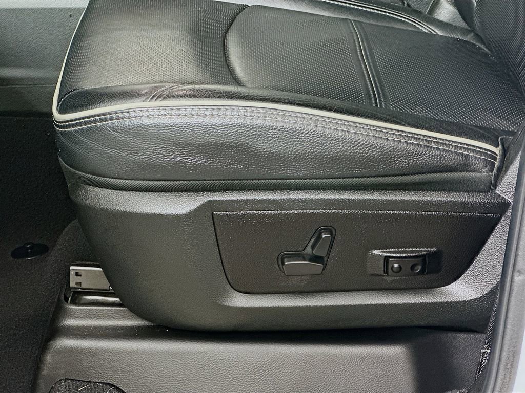 Used 2024 RAM 3500 Limited image 22