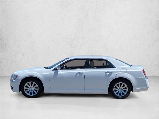 Used 2012 Chrysler 300 Limited RWD image 9