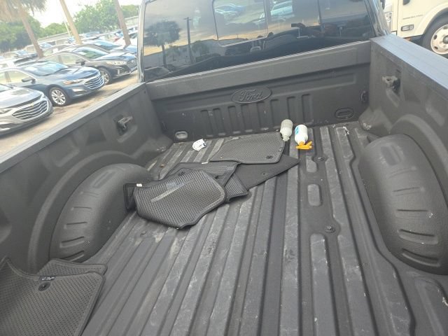 Used 2019 Ford F250 Lariat w/ Chrome Package AWD/4WD image 4