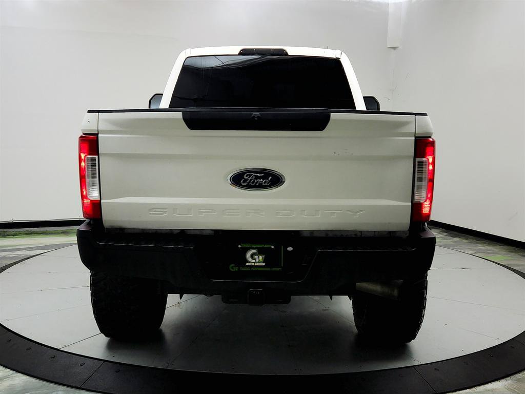Used 2017 Ford F250 Lariat w/ Lariat Ultimate Package AWD/4WD image 6