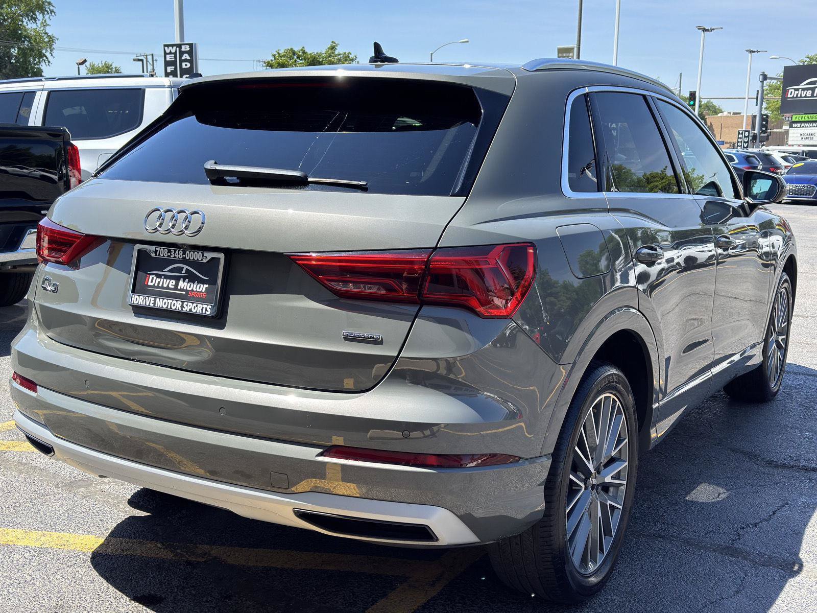 Used 2021 Audi Q3 2.0T Premium Plus w/ Premium Plus Package AWD/4WD image 7