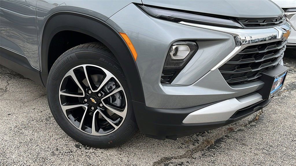 New 2026 Chevrolet TrailBlazer LT w/ LT Cold Weather Package image 2