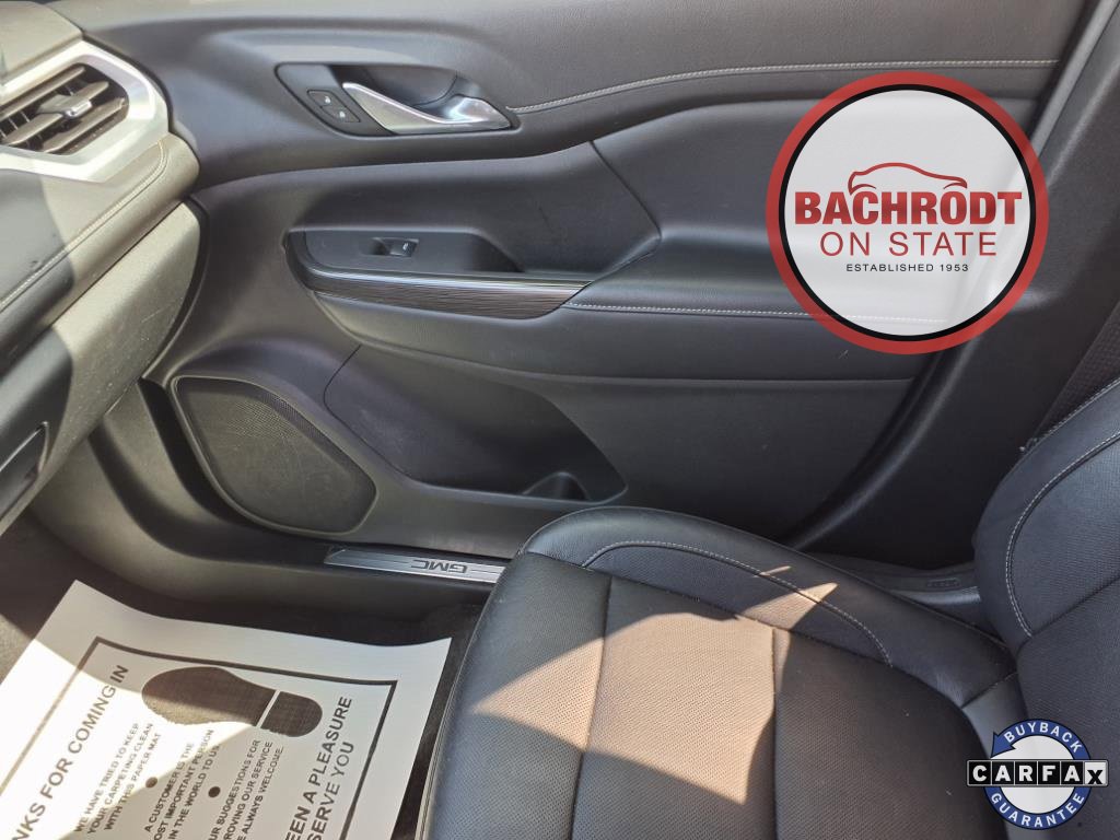 Used 2020 GMC Acadia SLT w/ LPO, Floor Liner Package image 22