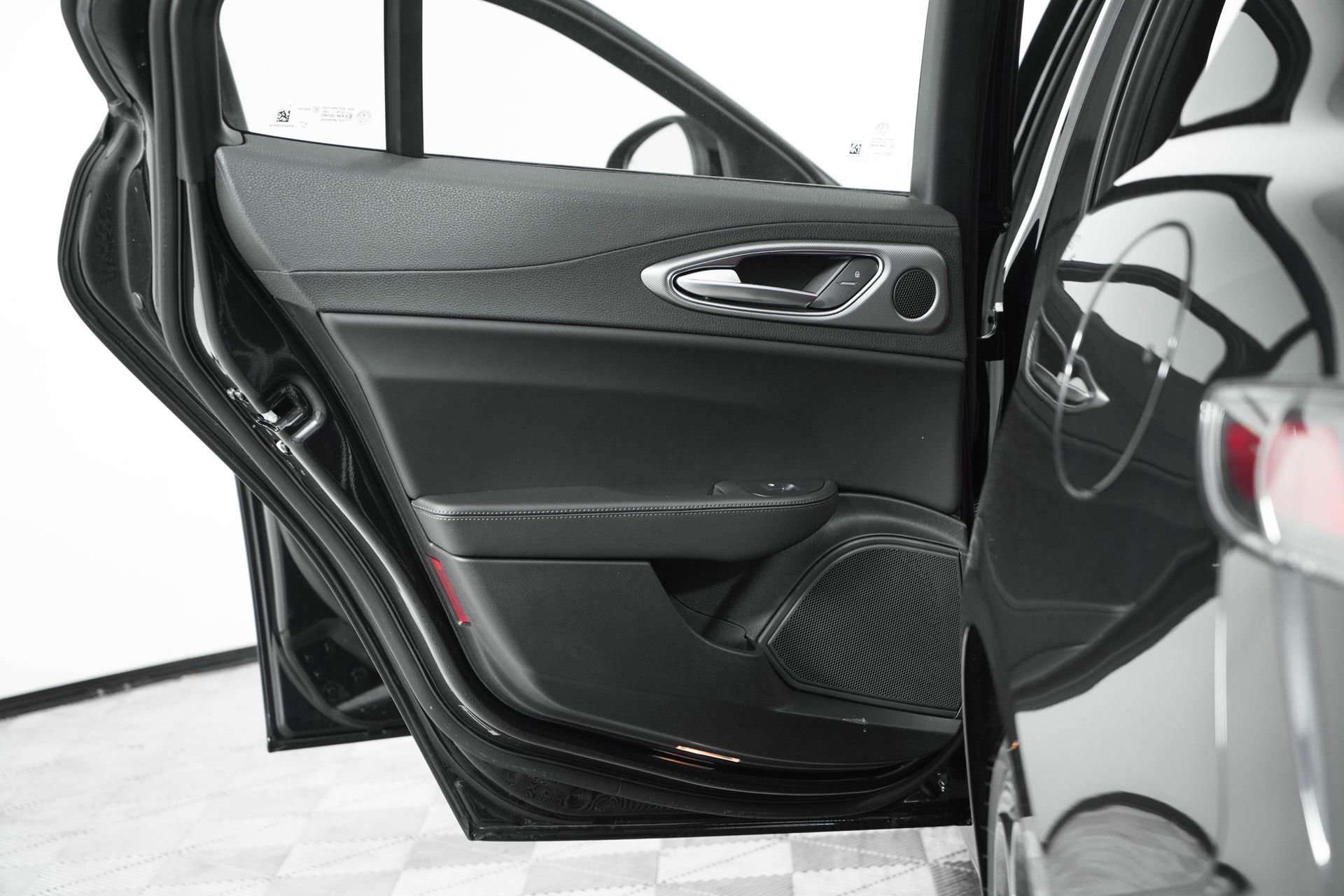 New 2025 Alfa Romeo Giulia w/ Veloce Package Rwd image 25