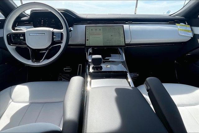 New 2026 Land Rover Range Rover Sport Dynamic SE image 5