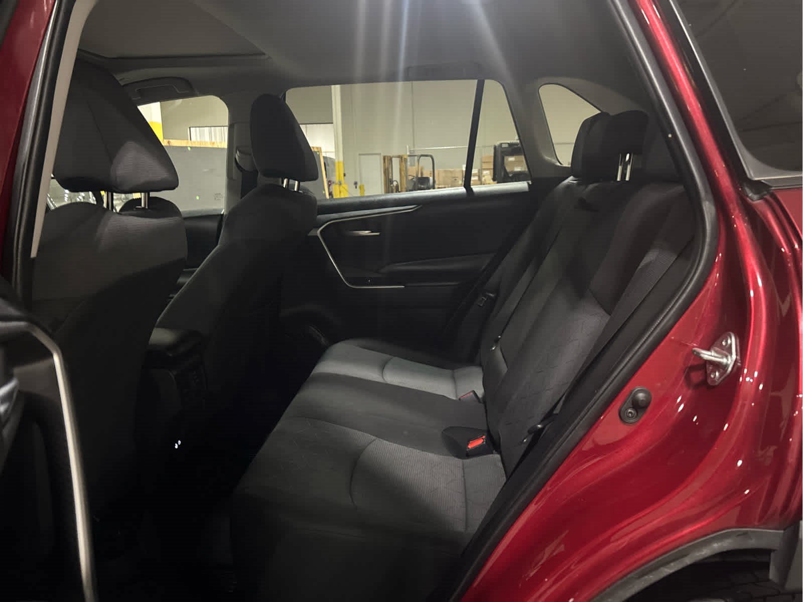 Used 2025 Toyota RAV4 XLE w/ Convenience Package AWD/4WD image 7
