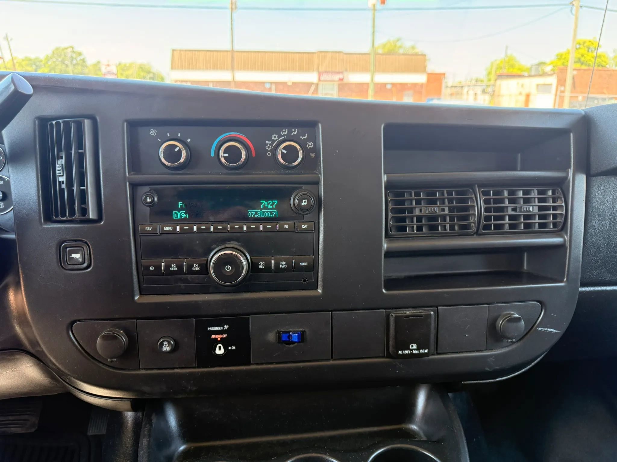 Used 2016 Chevrolet Express 2500 w/ Cold Climate Package RWD image 13