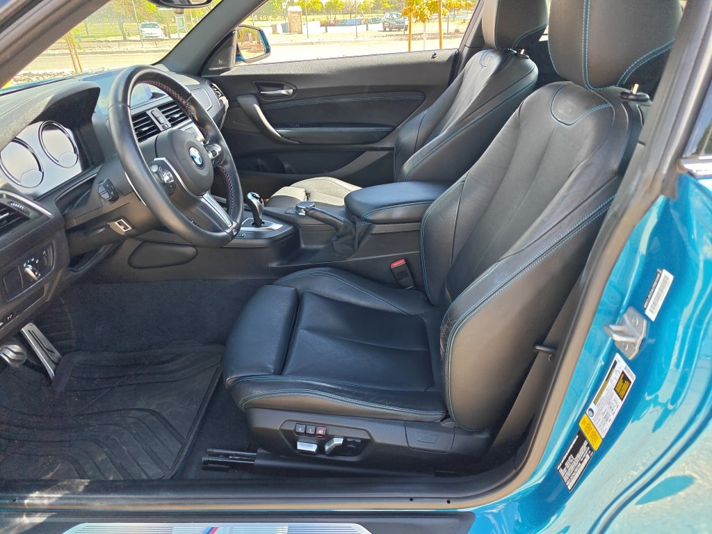 Used 2018 BMW M2 w/ Executive Package RWD image 10