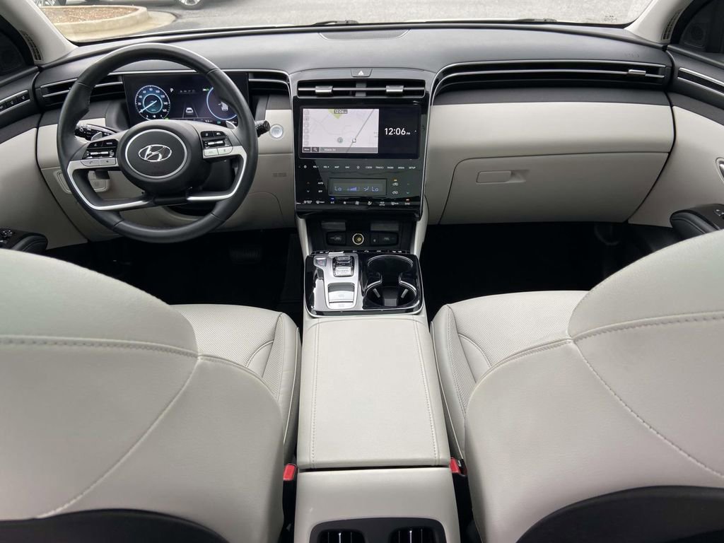 Used 2022 Hyundai Tucson Limited AWD/4WD image 14