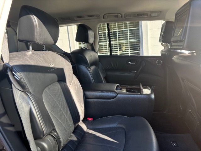 Used 2012 INFINITI QX56 4WD w/ Deluxe Touring Pkg image 58