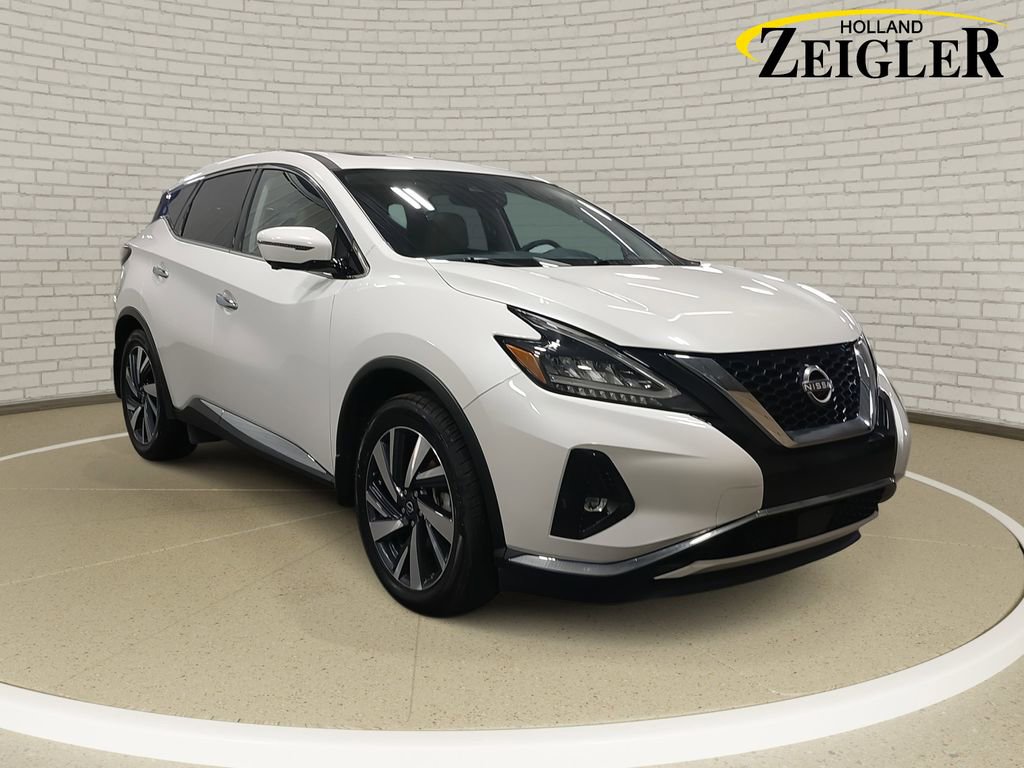 Used 2023 Nissan Murano SL w/ SL Moonroof Package image 3
