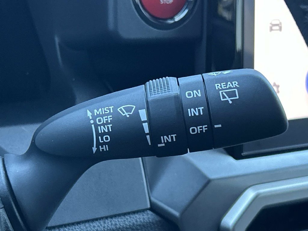 Used 2025 Toyota 4Runner TRD Off-Road Premium AWD/4WD image 33