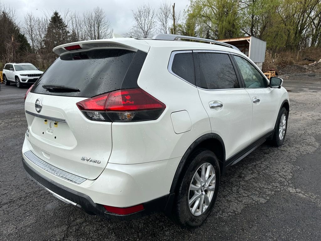 Used 2018 Nissan Rogue SV w/ Premium Package AWD/4WD image 13