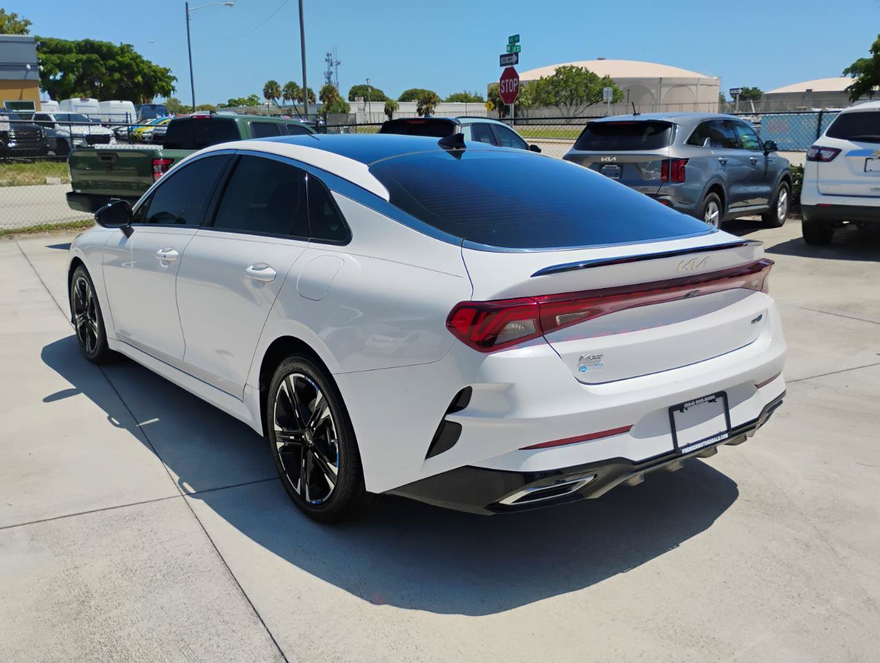 Used 2022 Kia K5 GT-Line w/ GT-Line FWD Premium Package image 6